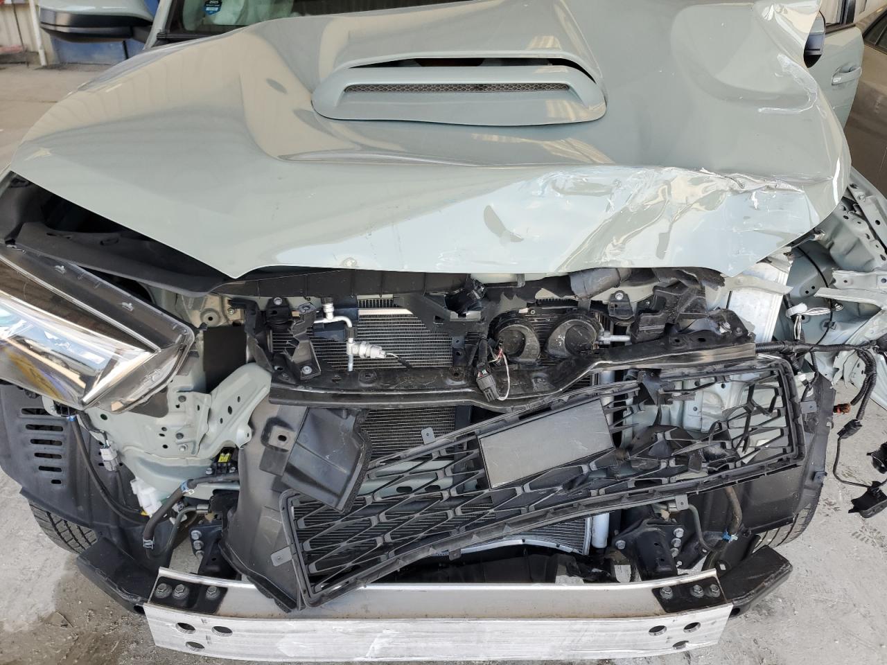 2022 Toyota 4Runner Sr5/Sr5 Premium VIN: JTEPU5JR3N6029506 Lot: 58737325