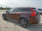 2018 Volvo V60 Cross Country Premier na sprzedaż w Houston, TX - Hail