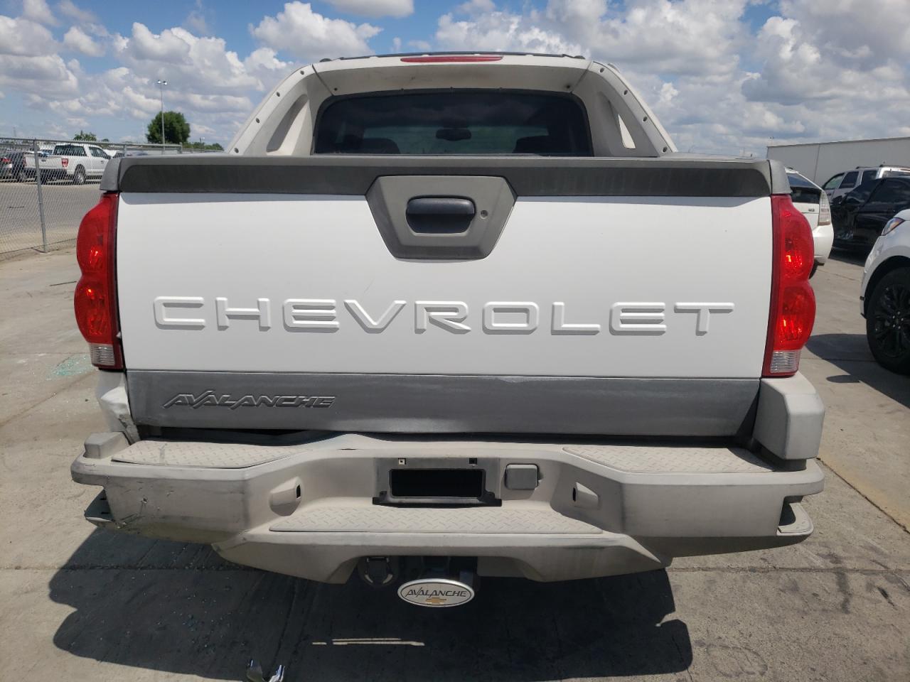 2002 Chevrolet Avalanche K1500 VIN: 3GNEK13TX2G256650 Lot: 56239355