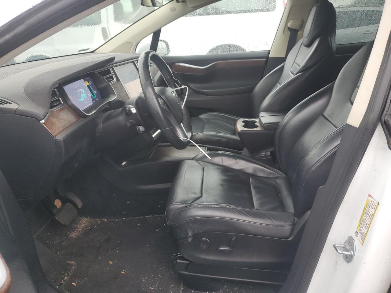 2024 Tesla Model X VIN: 5YJXCAE29HF045697 Lot: 56215485