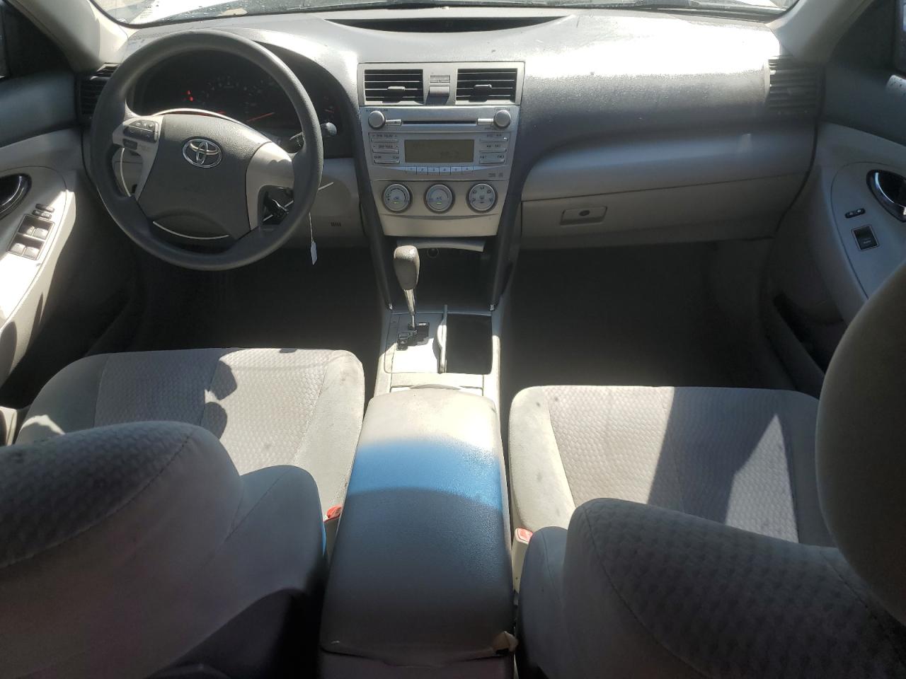 2010 Toyota Camry Base VIN: 4T1BF3EK8AU570868 Lot: 57709535