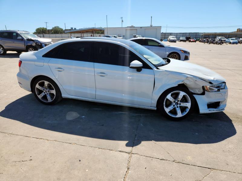  AUDI A3 2018 Білий