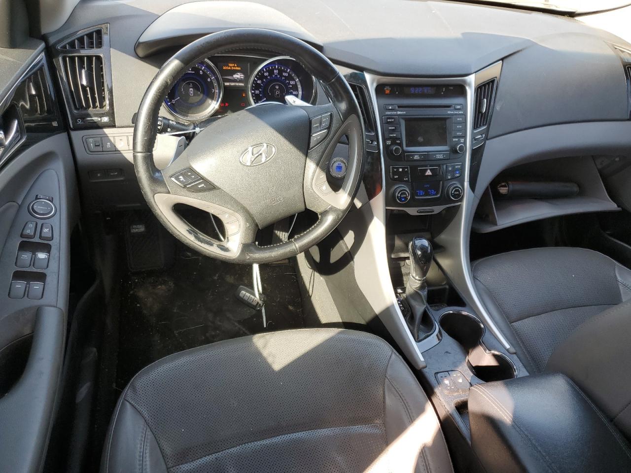2014 Hyundai Sonata Se VIN: 5NPEC4AB1EH823955 Lot: 56747395