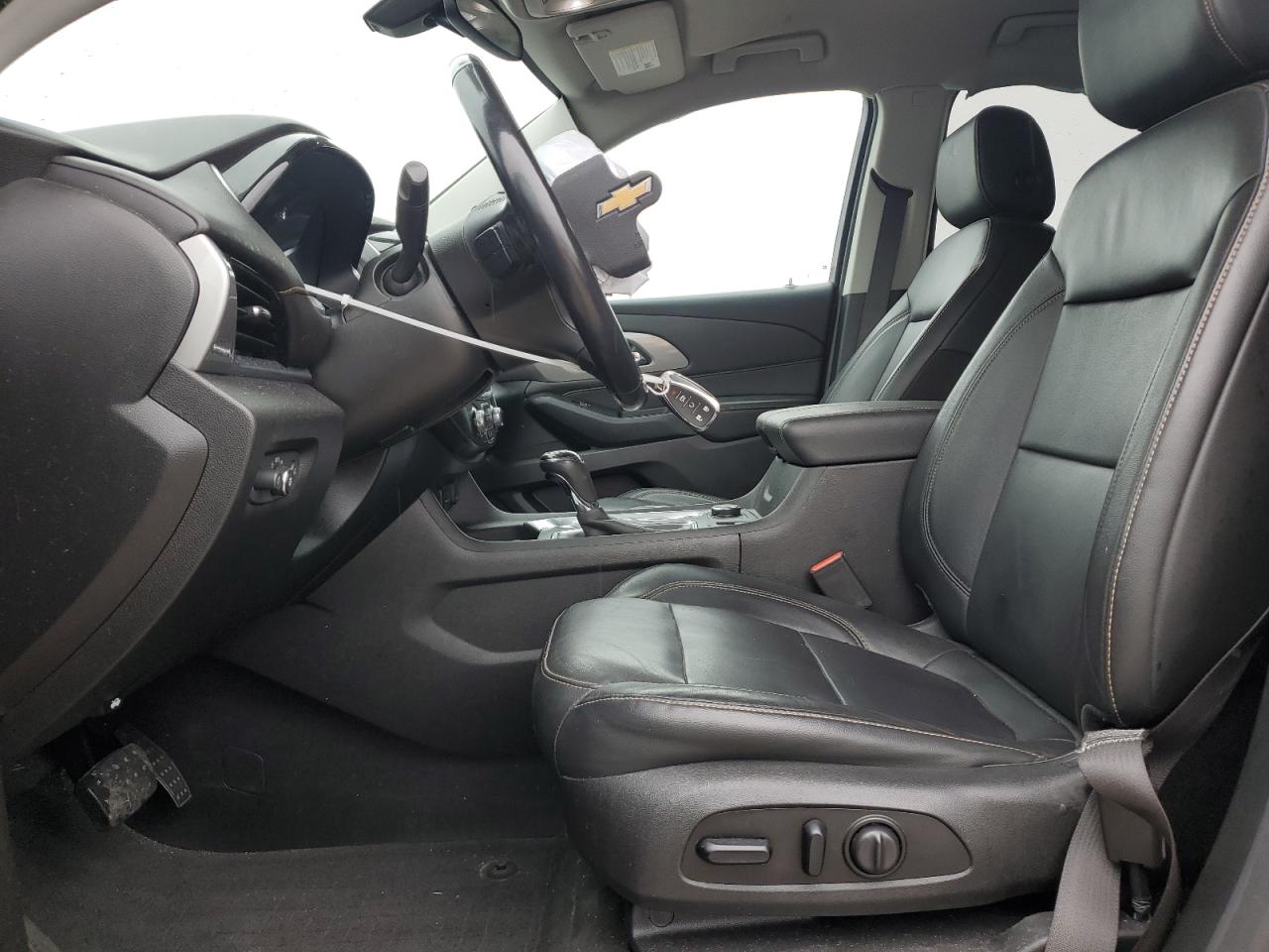 2019 Chevrolet Traverse Lt VIN: 1GNEVHKW4KJ306453 Lot: 58393645
