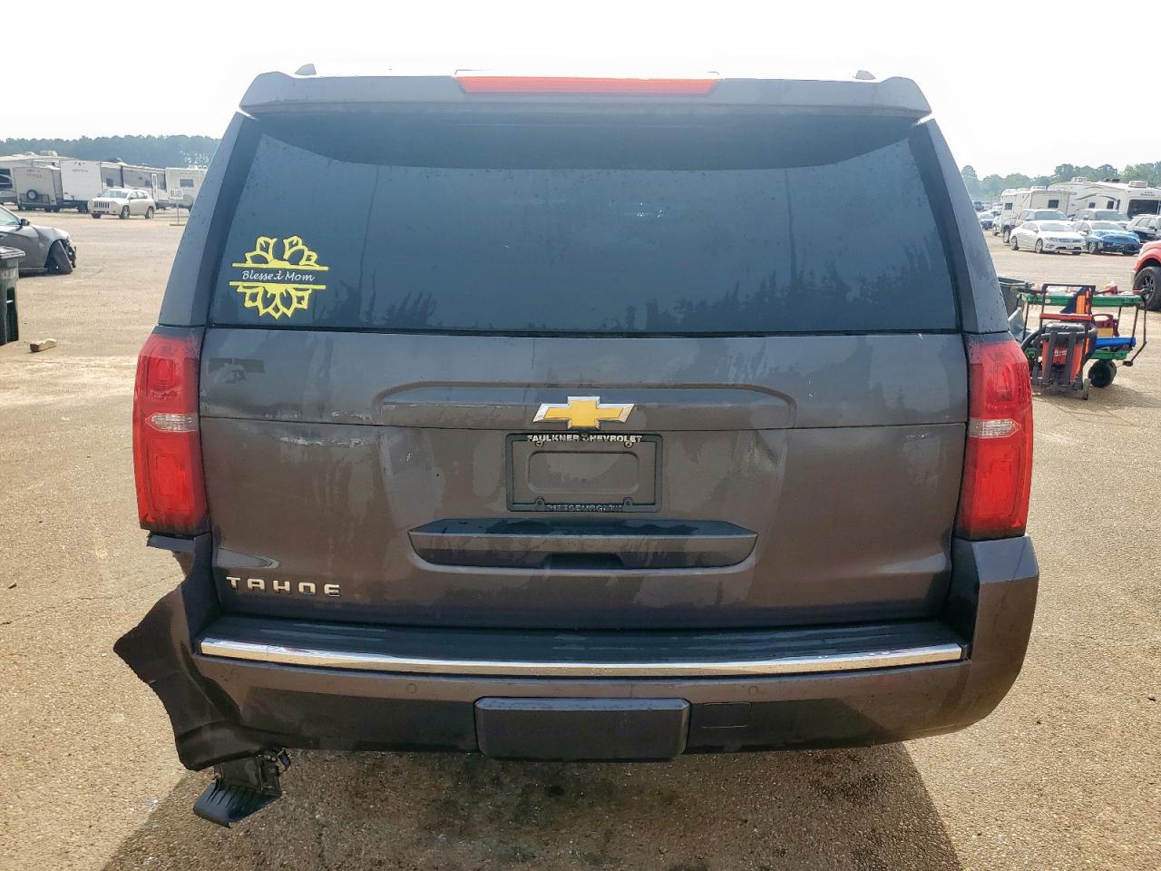 2015 Chevrolet Tahoe C1500 Ltz VIN: 1GNSCCKC8FR102859 Lot: 56755555