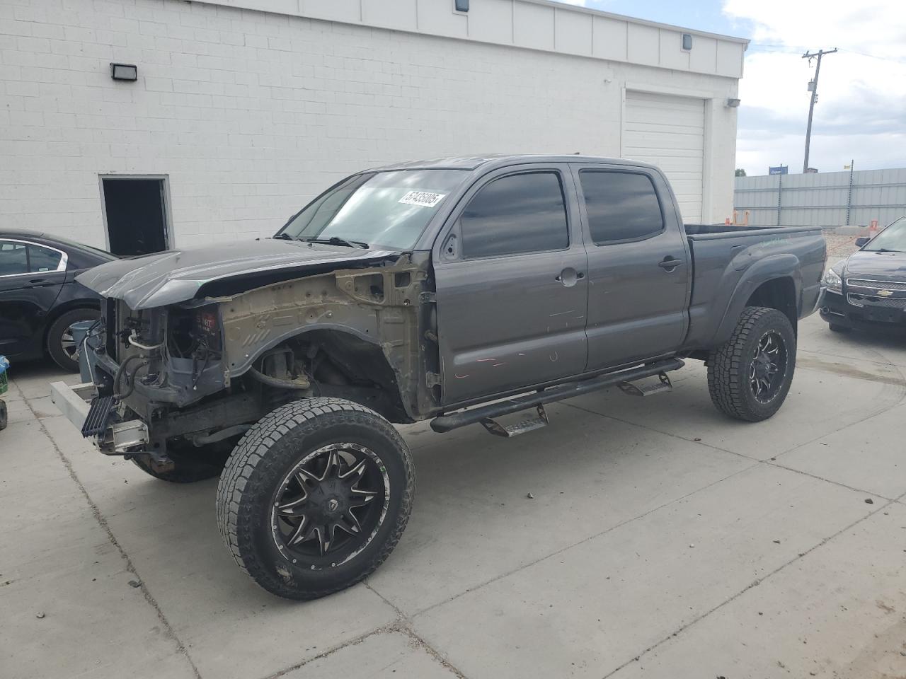 2014 Toyota Tacoma Double Cab Long Bed for Sale in Farr West, UT - Front End