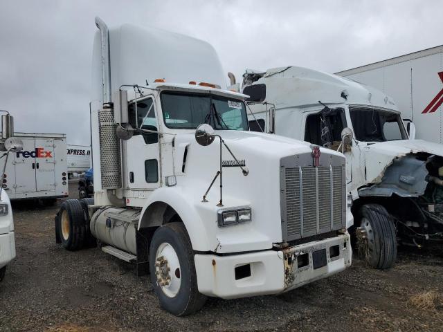 2005 Kenworth T800 Semi Truck