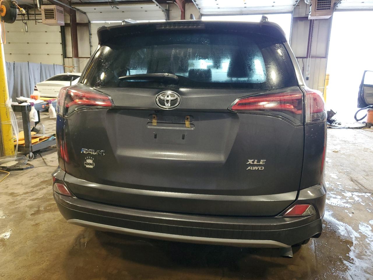 2018 Toyota Rav4 Adventure VIN: 2T3RFREV8JW724160 Lot: 57074295