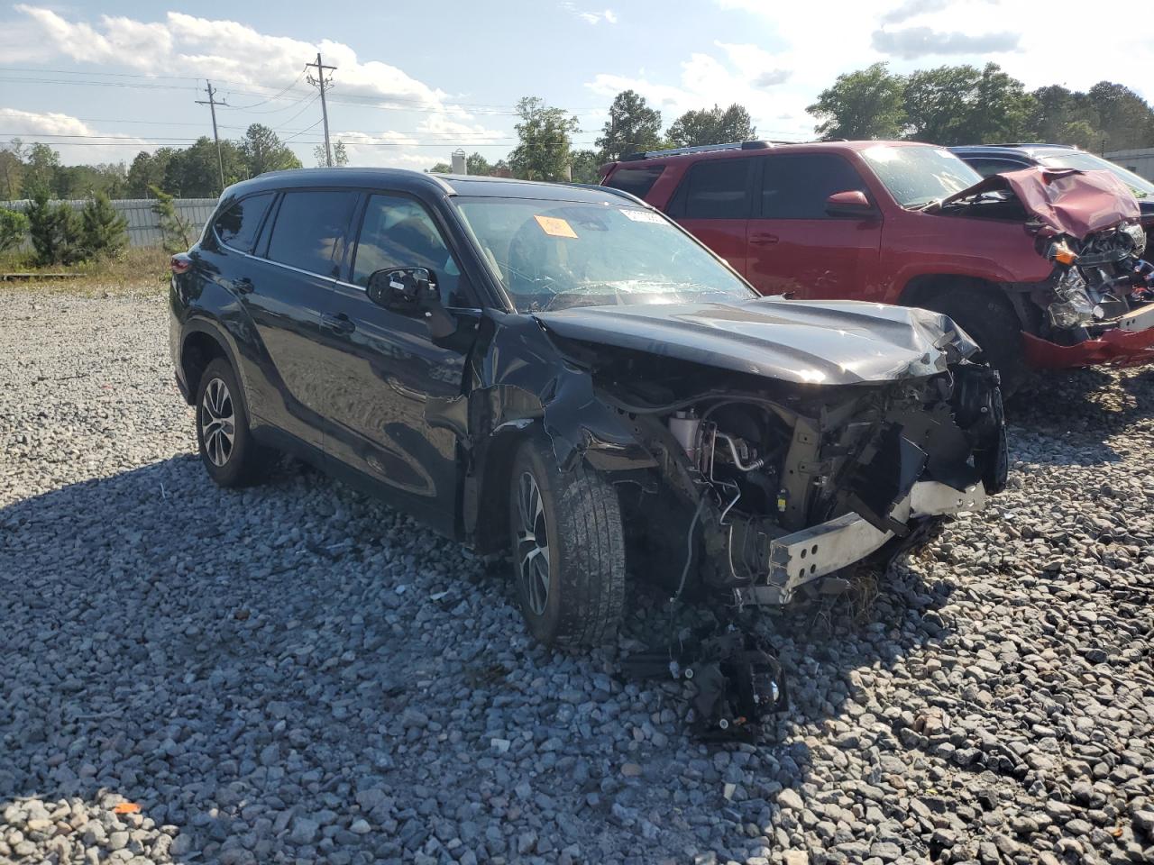 2022 Toyota Highlander Xle VIN: 5TDGZRAH6NS132648 Lot: 57110085
