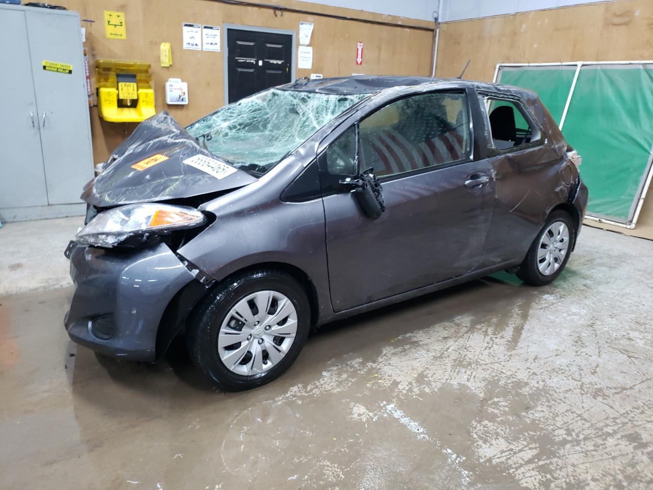 2014 Toyota Yaris de vânzare în Kincheloe, MI - Rollover