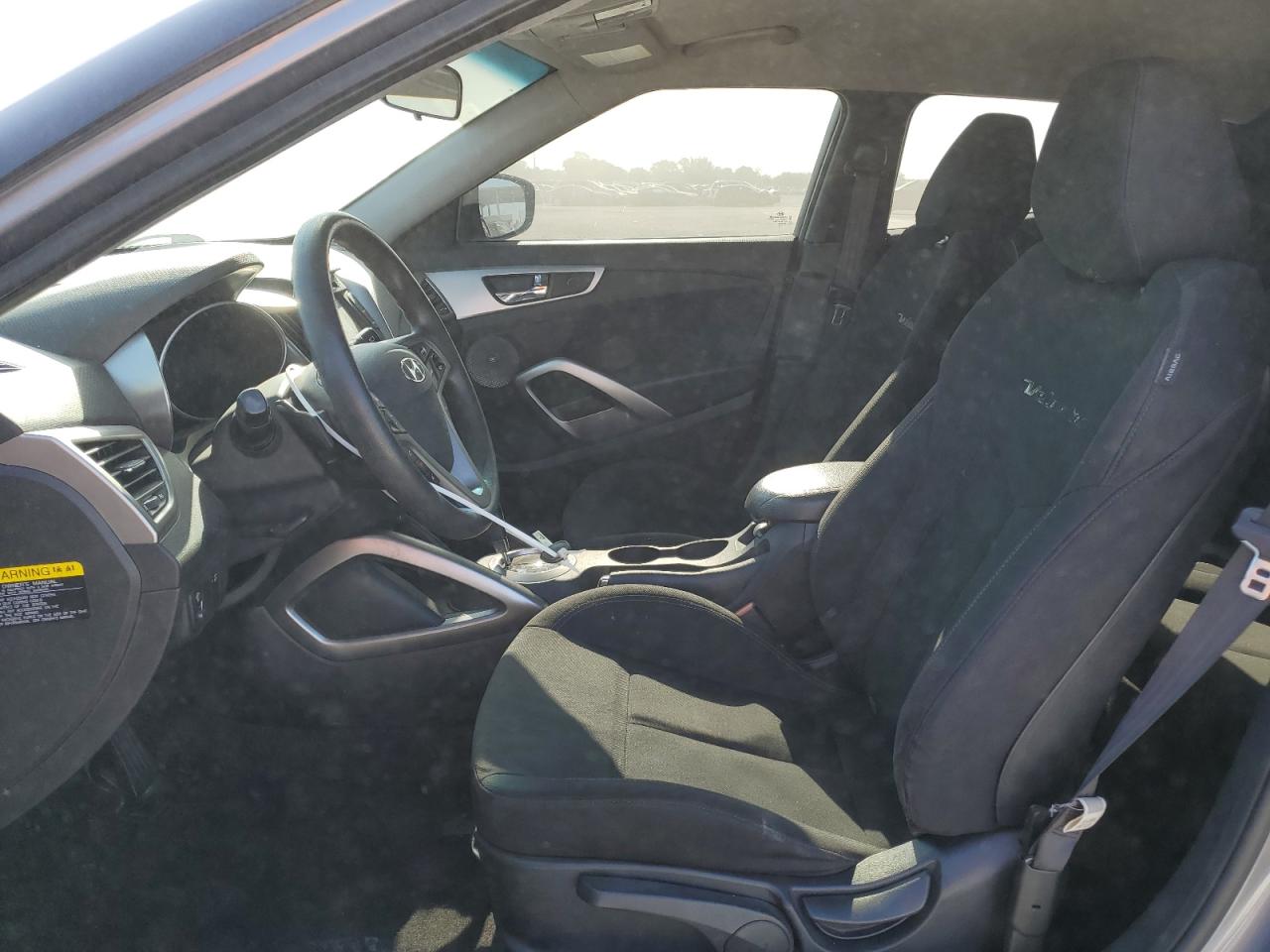 2016 Hyundai Veloster VIN: KMHTC6AD7GU300528 Lot: 57501955