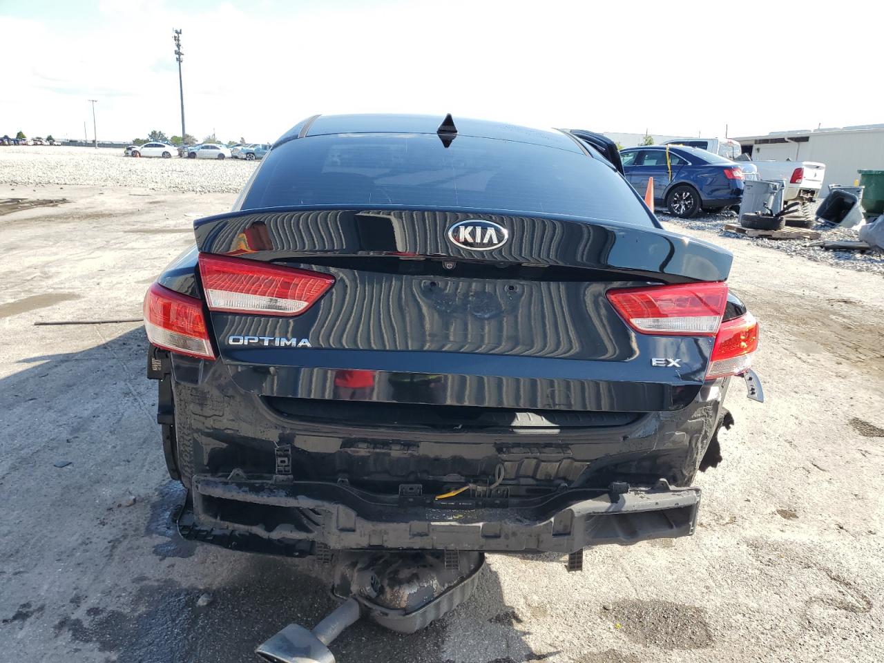 2017 Kia Optima Ex VIN: 5XXGU4L37HG151573 Lot: 56694325