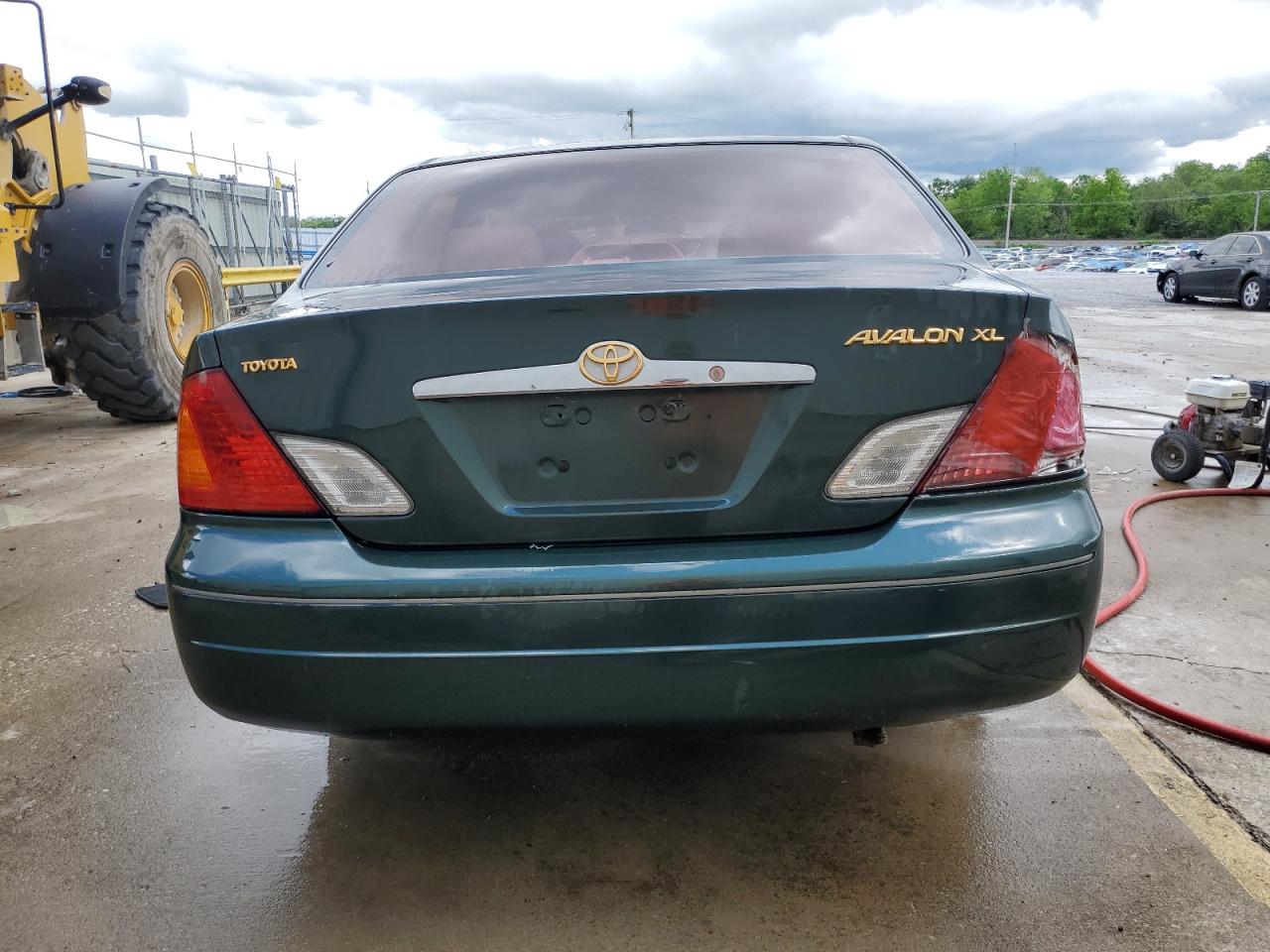 2000 Toyota Avalon Xl VIN: 4T1BF28B9YU055460 Lot: 55581395