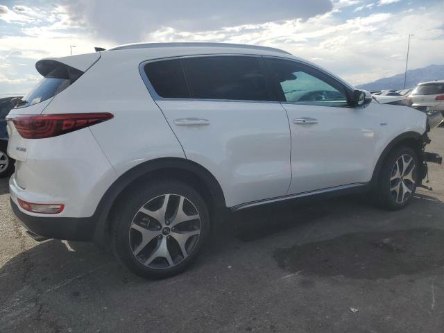  KIA SPORTAGE 2017 Белы