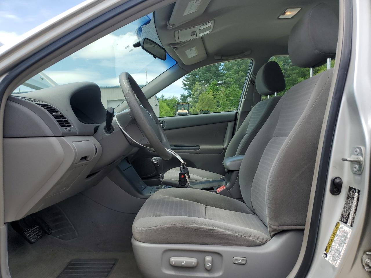 2005 Toyota Camry Le VIN: 4T1BE32K35U547107 Lot: 56408855