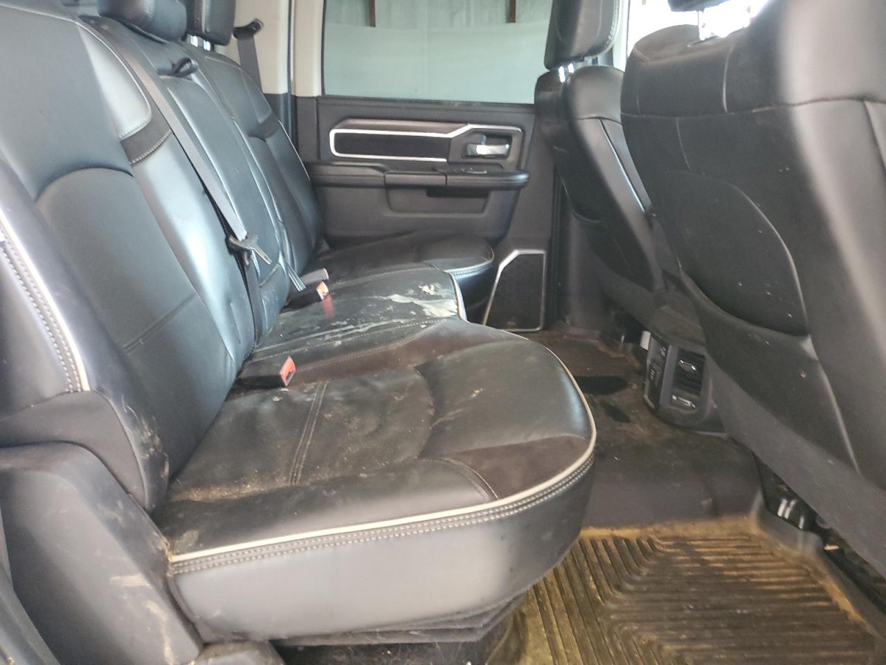 2023 Ram 2500 Laramie VIN: 3C6UR5FL2PG632162 Lot: 56220575