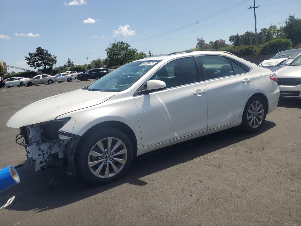 2016 Toyota Camry Le VIN: 4T1BF1FKXGU575016 Lot: 56566875