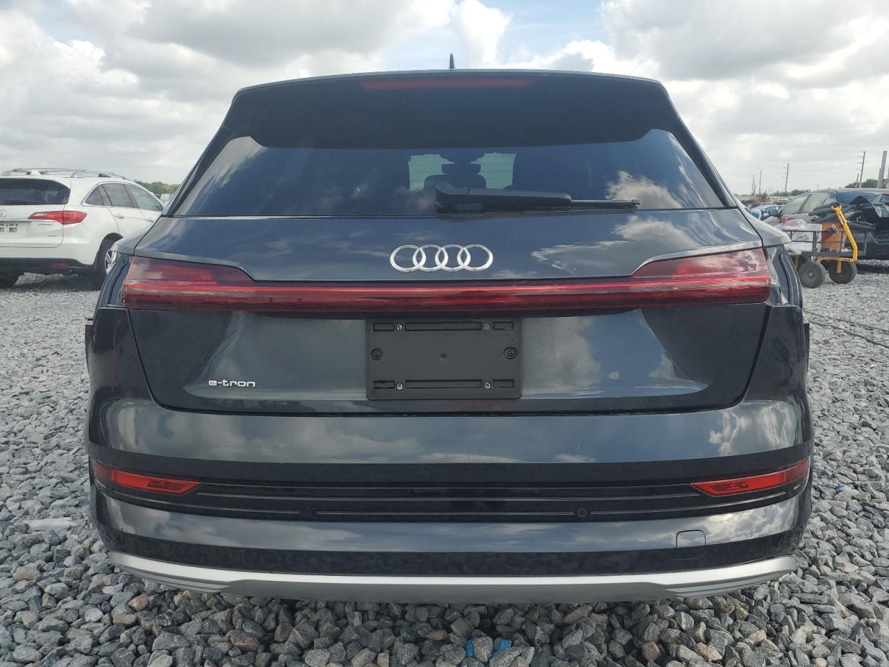 2019 Audi E-Tron Premium Plus VIN: WA1LAAGE8KB024694 Lot: 54429195