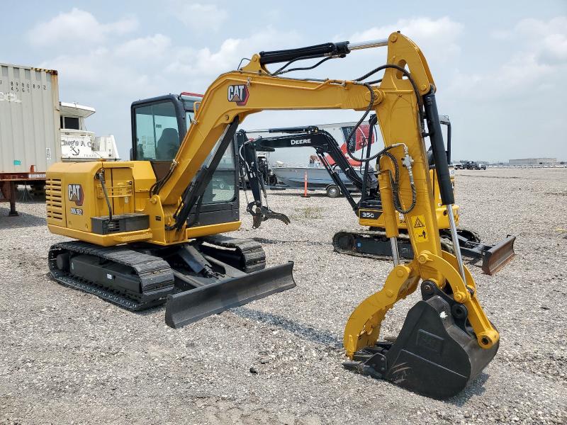 2018 Caterpillar                 305.5E2