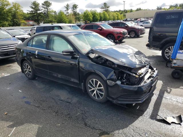  VOLKSWAGEN JETTA 2017 Чорний