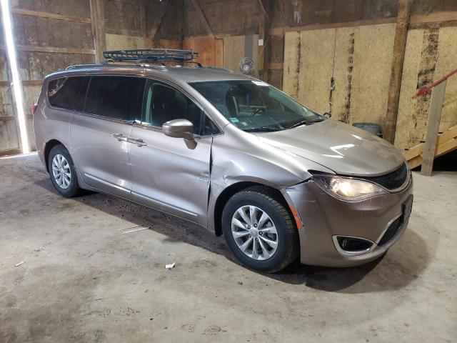  CHRYSLER PACIFICA 2018 Gold