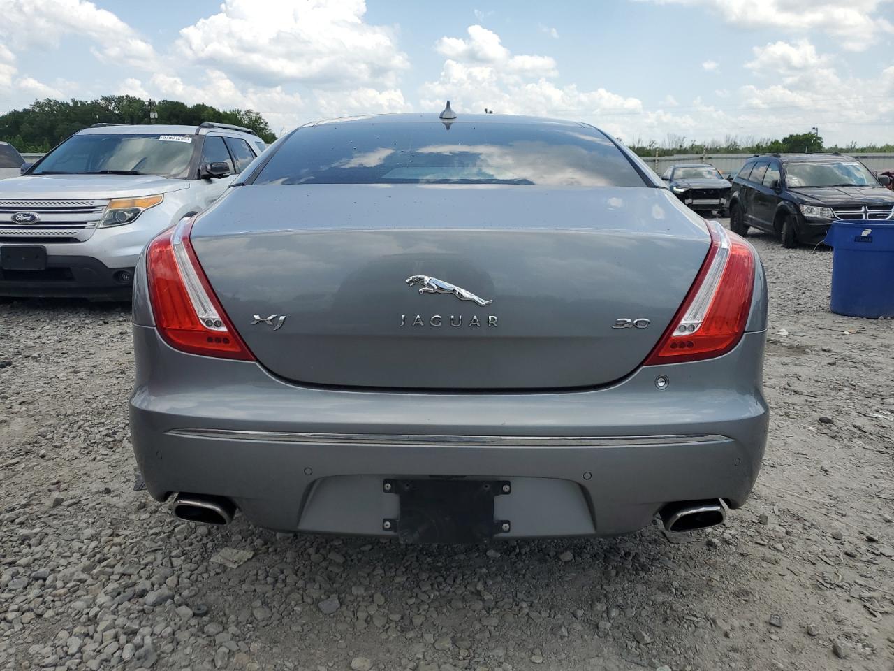 2013 Jaguar Xj VIN: SAJWA1C71D8V41590 Lot: 56333985