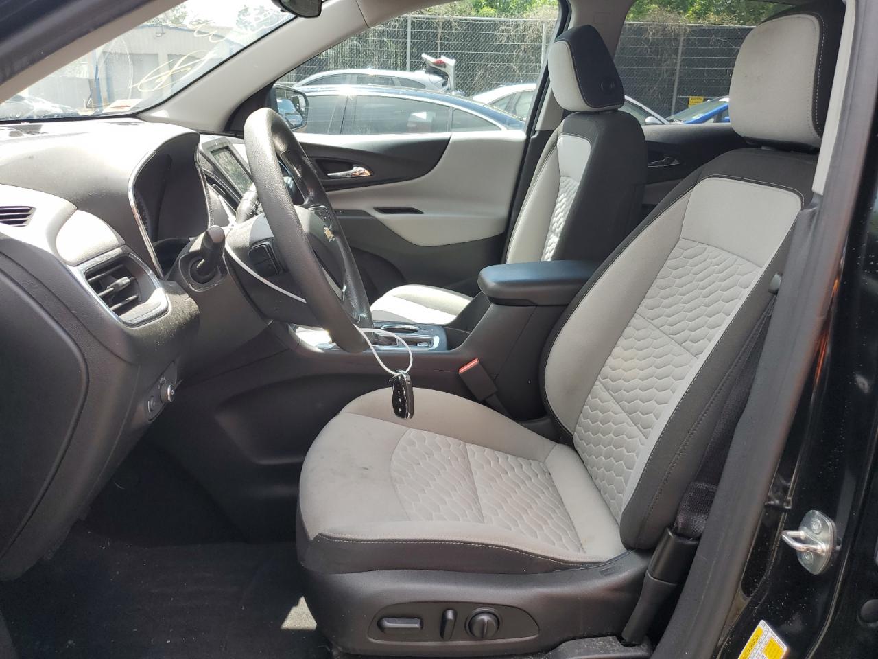 2020 Chevrolet Equinox Ls VIN: 2GNAXHEV3L6268031 Lot: 56678425