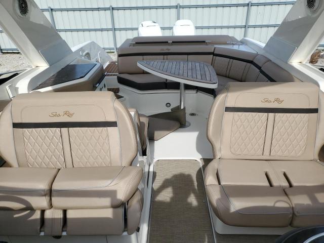 2017 SEA RAY BOAT  
