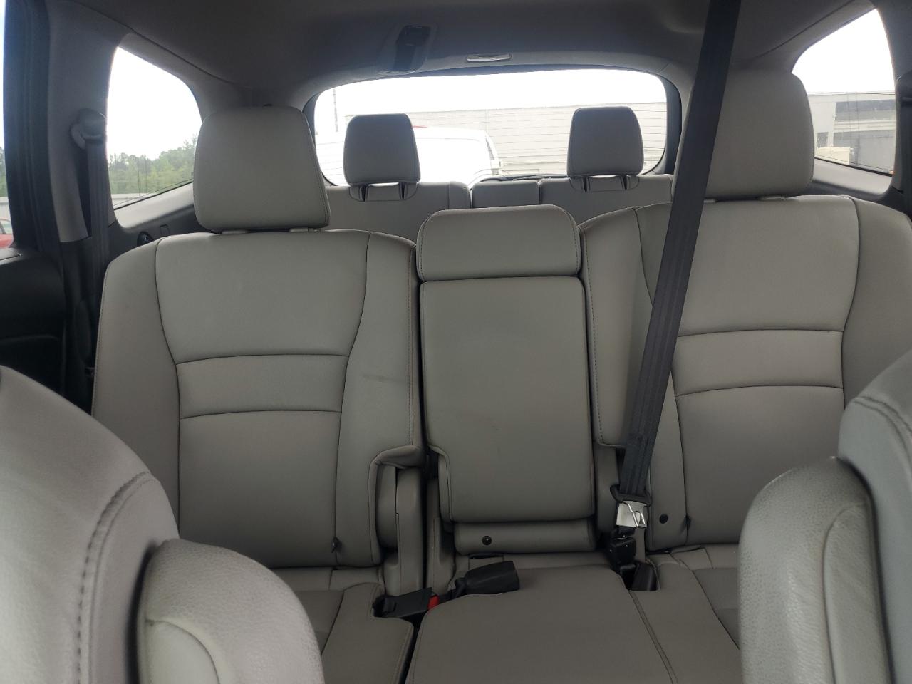 5fnyf6h78gb116239 5FNYF6H78GB116239 2016 Honda Pilot Exln