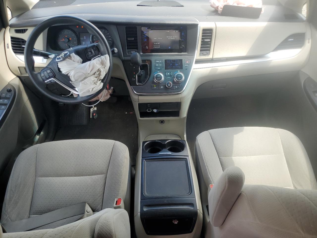 2015 Toyota Sienna Le VIN: 5TDKK3DC8FS582699 Lot: 56682415