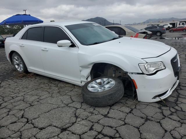 Седани CHRYSLER 300 2016 Білий