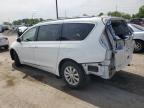2018 Chrysler Pacifica Touring L   zu verkaufen in Fort Wayne, IN - Rear End
