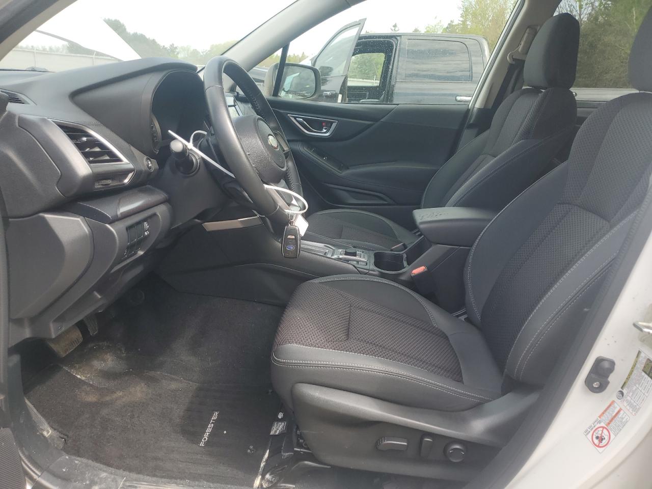 2019 Subaru Forester Premium VIN: JF2SKEGC5KH575104 Lot: 56400745