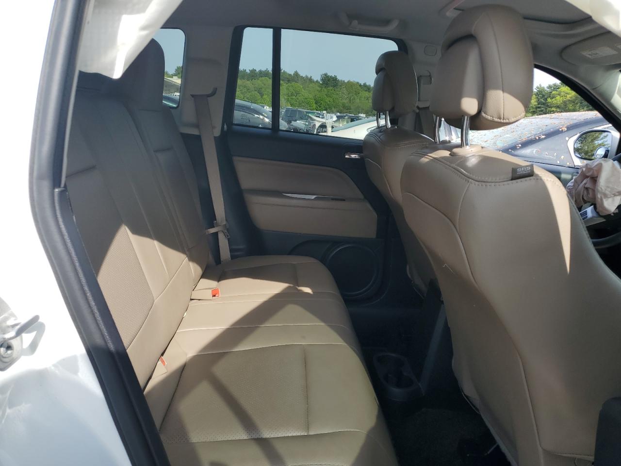 2016 Jeep Compass Latitude VIN: 1C4NJDEB7GD795877 Lot: 56778995