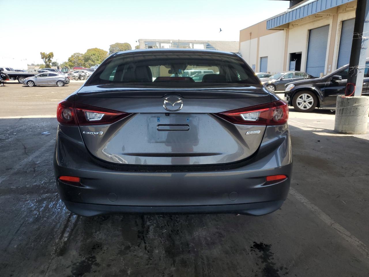 2018 Mazda 3 Touring VIN: 3MZBN1V34JM190559 Lot: 57168605