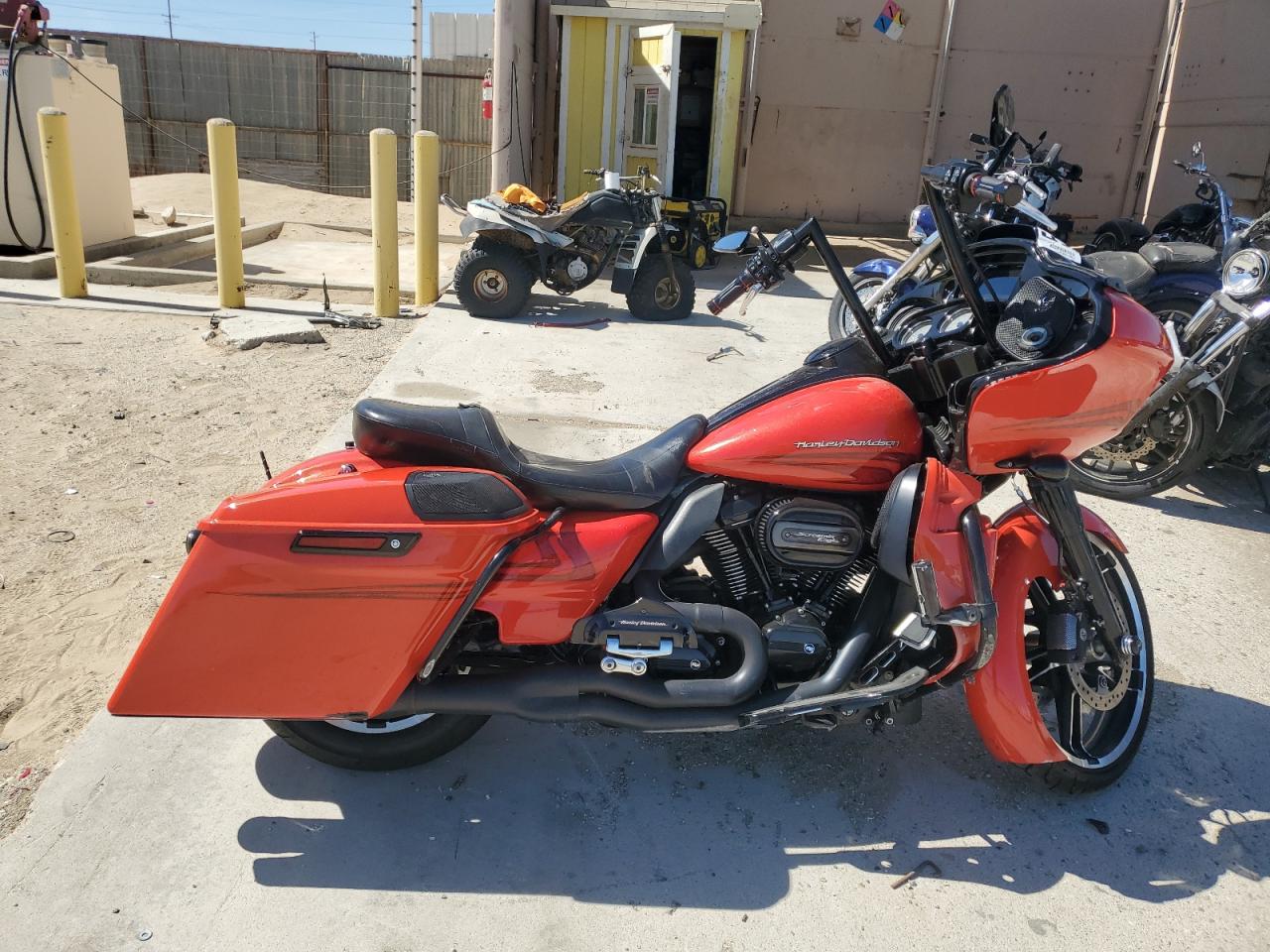 2017 Harley-Davidson Fltrxs Road Glide Special