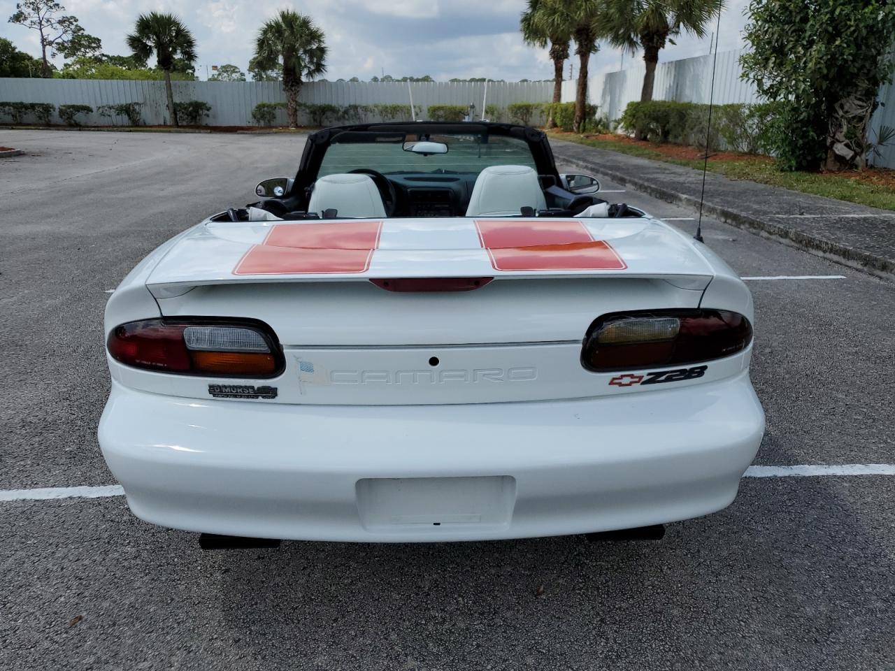 1997 Chevrolet Camaro Z28 VIN: 2G1FP32P2V2138588 Lot: 56032775