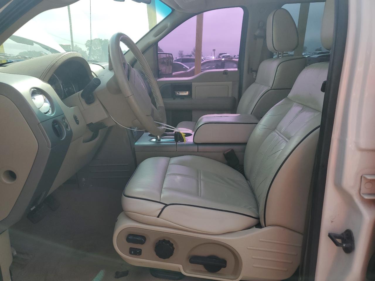 2006 Lincoln Mark Lt VIN: 5LTPW18576FJ20707 Lot: 57492715