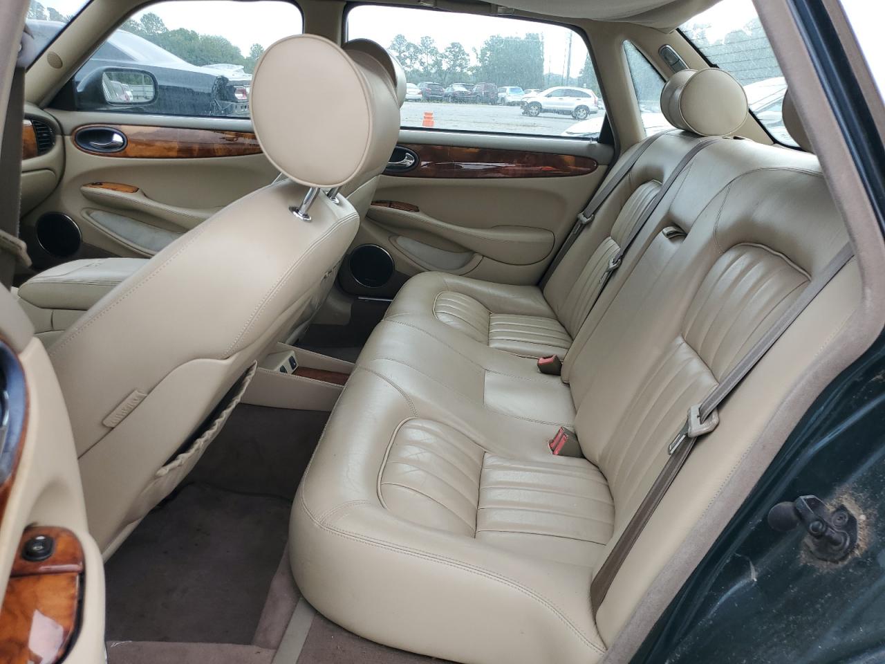 1999 Jaguar Xj8 VIN: SAJHX1044XC865054 Lot: 57825325