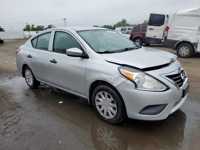  NISSAN VERSA 2016 Сріблястий