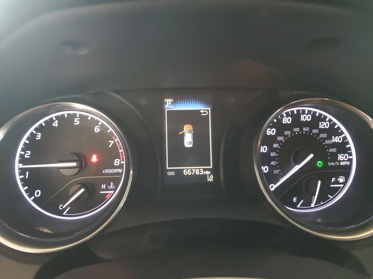 2020 Toyota Camry - Image 9