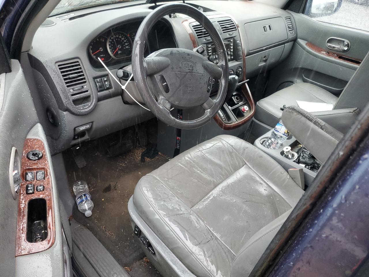 2003 Kia Sedona Ex VIN: KNDUP131236365448 Lot: 56361585