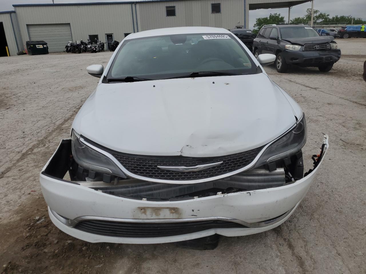 2015 Chrysler 200 Limited VIN: 1C3CCCAB5FN738026 Lot: 57094605