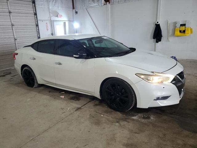 Sedans NISSAN MAXIMA 2017 White