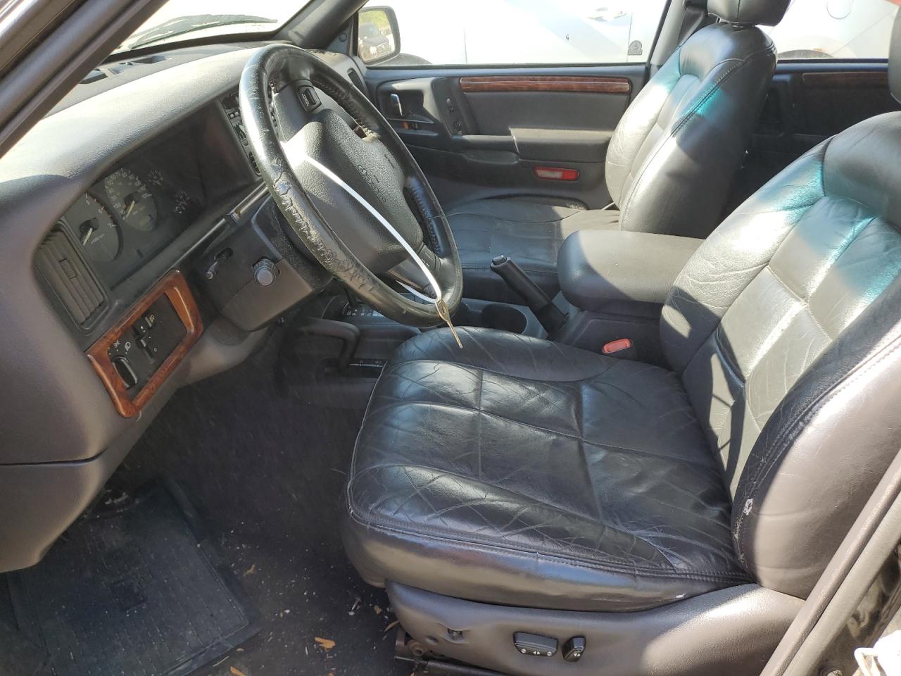 1998 Jeep Grand Cherokee Limited VIN: 1J4GZ78S0WC113869 Lot: 57723765