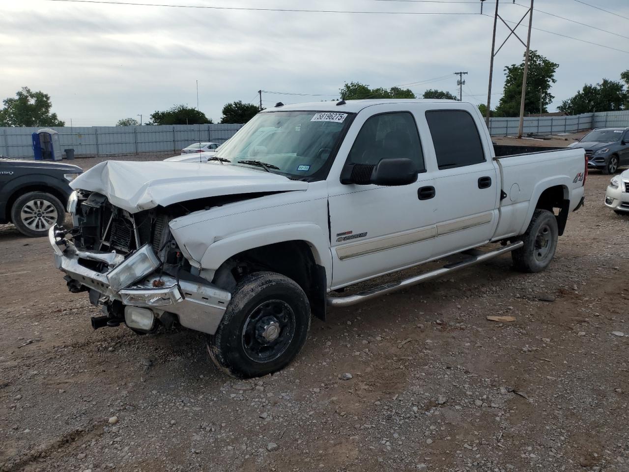 2004 Chevrolet Silverado K2500 Heavy Duty for Sale in Oklahoma City, OK - Front End