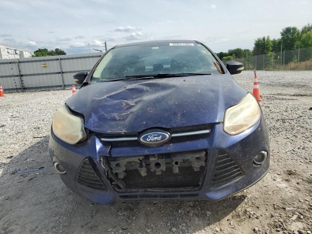 Sedans FORD FOCUS 2012 Granatowy