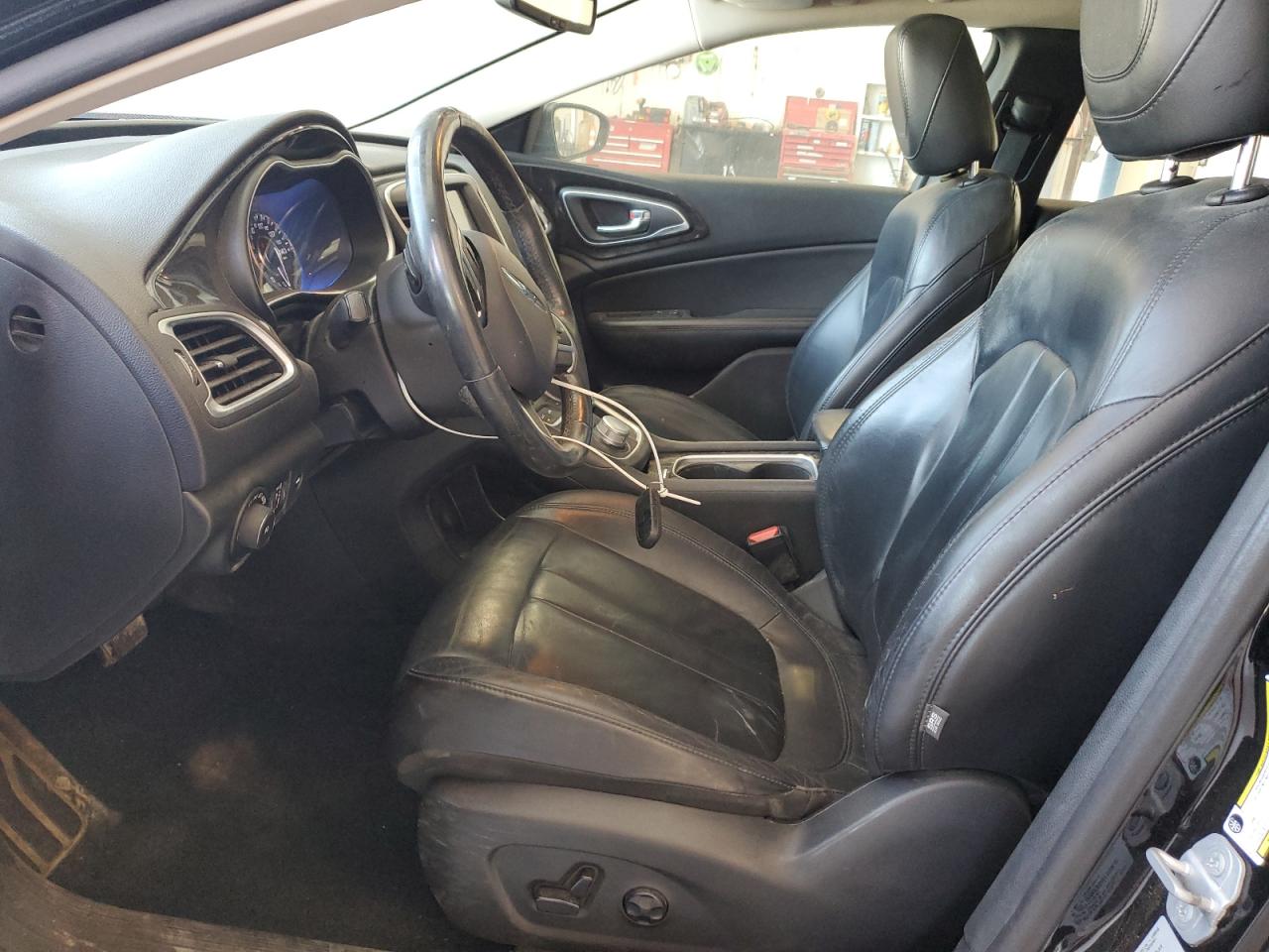2015 Chrysler 200 C VIN: 1C3CCCCB2FN550321 Lot: 53617675