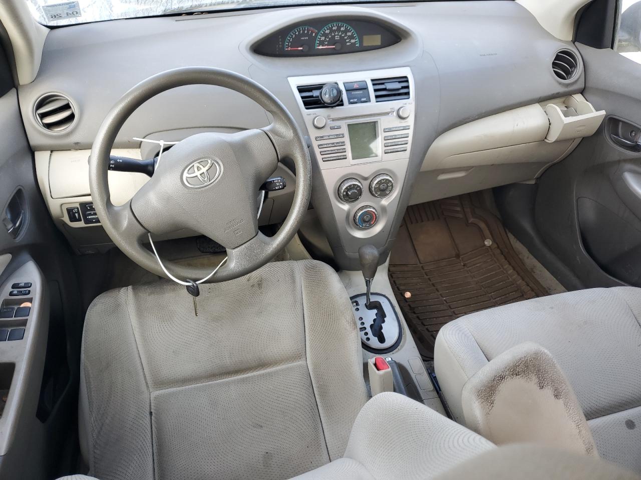 2009 Toyota Yaris VIN: JTDBT903391302095 Lot: 58304325