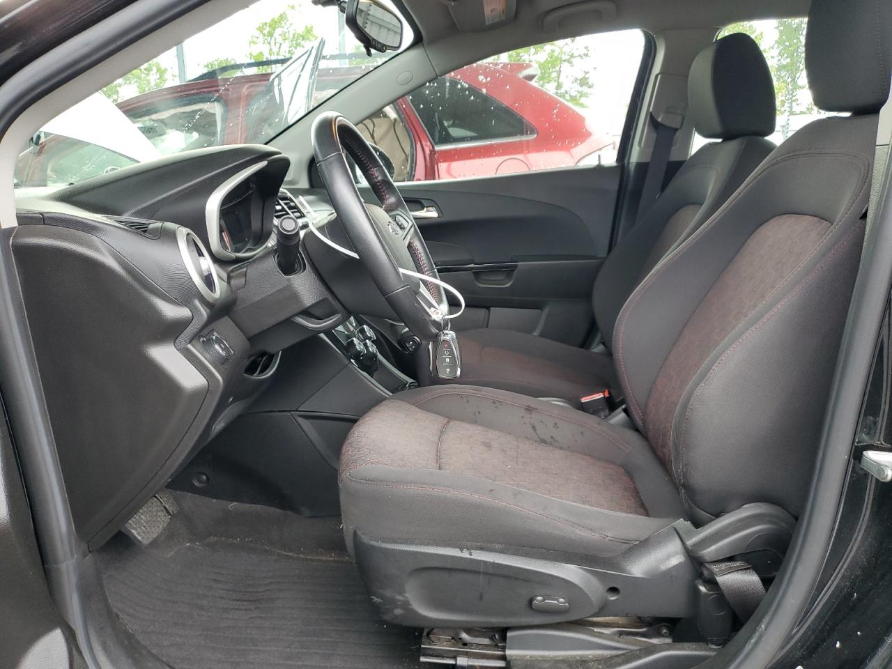 2020 Chevrolet Sonic Lt VIN: 1G1JD6SB5L4137709 Lot: 55651925